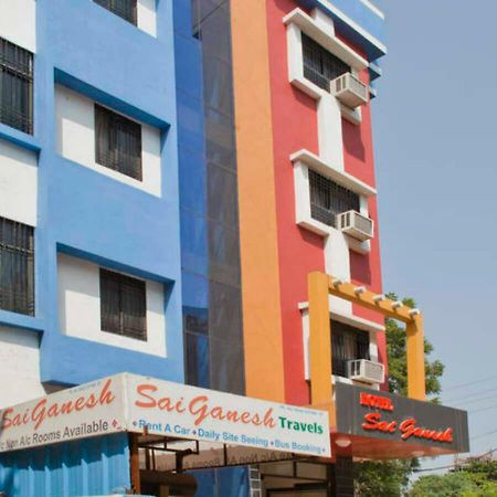 Hotel Sai Ganesh Shirdi Esterno foto