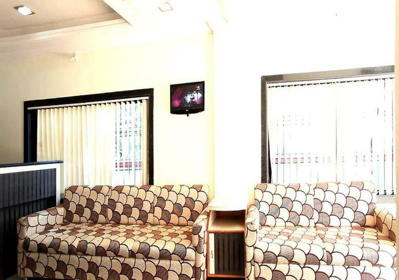 Hotel Sai Ganesh Shirdi Esterno foto